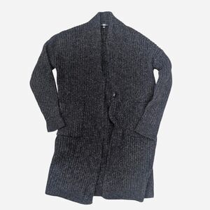 Uniqlo Women's Grey and Black Wool Cardigan